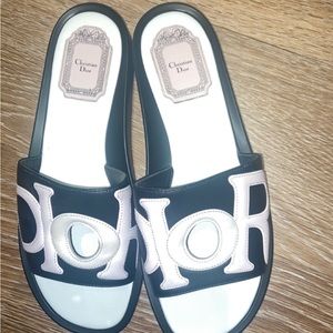 🔴SOLD🔴 Authentic Christian Dior Poolside Slides